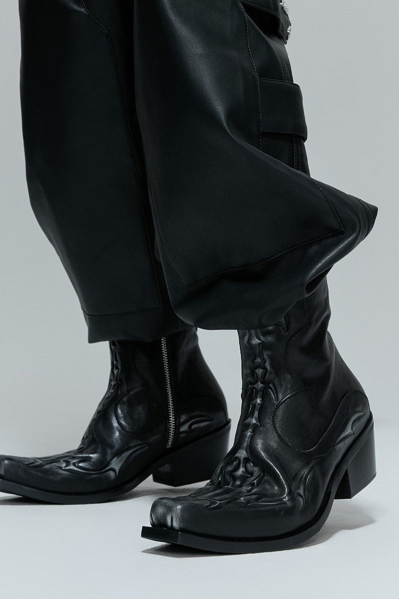 Embossed Spine Leather Chelsea Boots