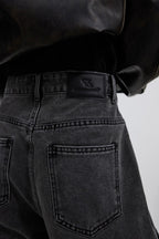 Retro Distressed Jeans